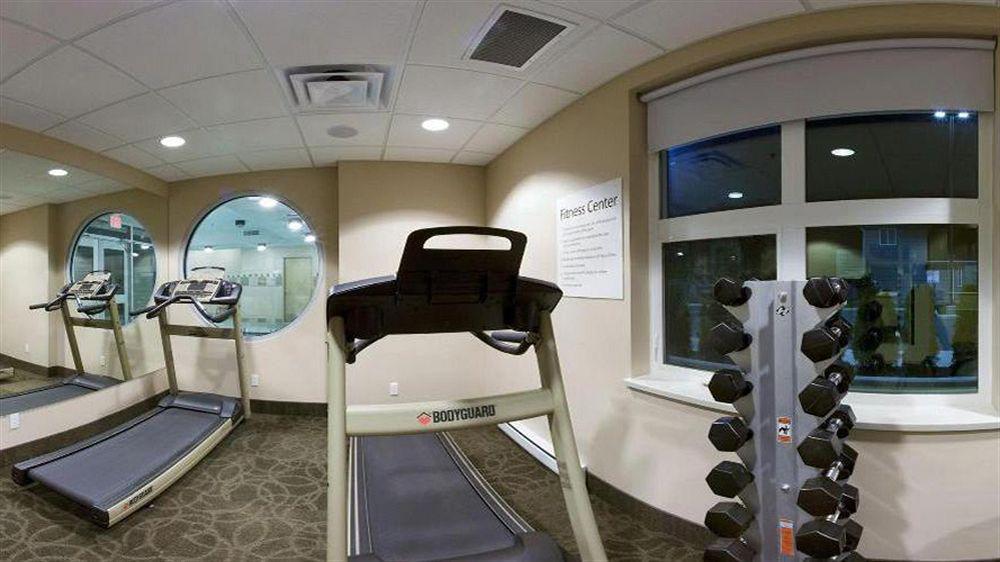 Holiday Inn Hotel & Suites Surrey East - Cloverdale By Ihg Экстерьер фото
